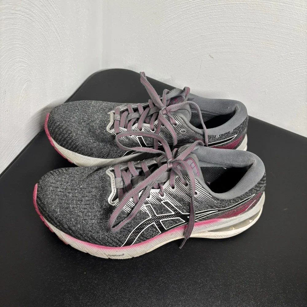 Asics good used